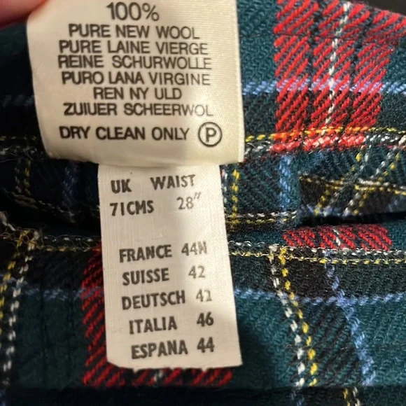 Laird Portch of Scotland red green blue plaid kilt. Size small 2/4. UK size 7. - Picture 6 of 6
